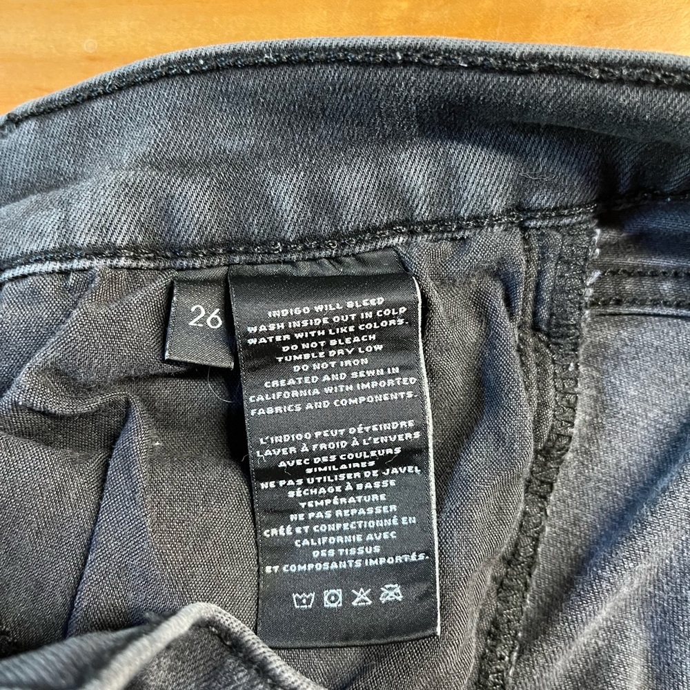J Brand Ripped Jeans - Picture 3 of 5